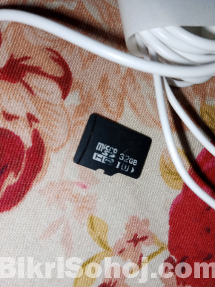 32 GB Micro SD SQ Memory Card